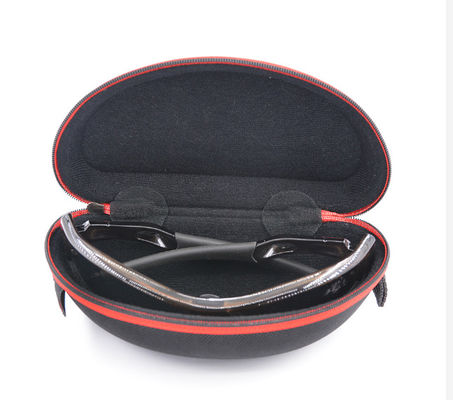 กรณีแว่นกันแดด EVA โพลีเอสเตอร์สีดำ 1680D พิมพ์โลโก้ที่กำหนดเอง