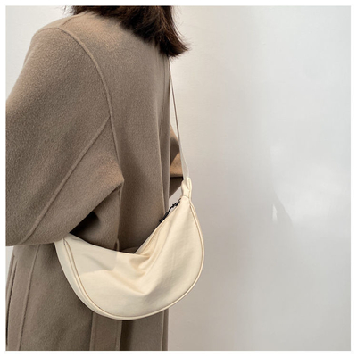 กระเป๋าสะพายไนลอน กระเป๋าสะพายไนลอน หญิง 2024 NEW DUMPLING lightweight underarm bag กระเป๋าสะพายกระเป๋าสะพายกระเป๋า