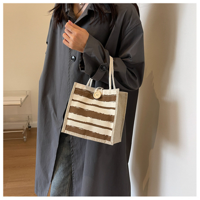 TOTE BAG CANVAS BAG CANVAS GIRL NEW Printed TOTE INS PORTABLE BENTO LUNCH BOX การทํางาน