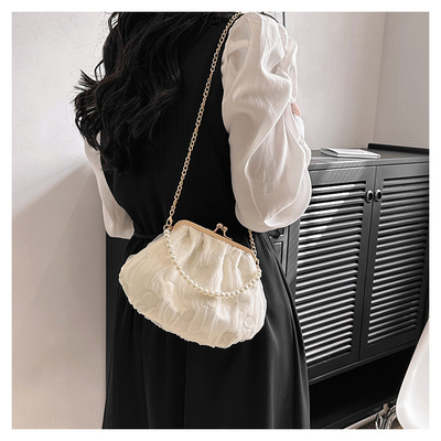 2024 NEW RETRO FAIRY SOLID COLOR กระเป๋าเล็กกระเป๋าขาวกระเป๋าเปียร์กระเป๋าผ้าขัดของผู้หญิงในกระเป๋ากระเป๋า