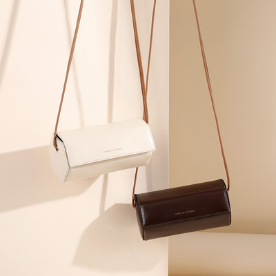 2024 NEW SIMPLE FASHION small bag NETWORK RED EVERYTHING SINGLE SHOULDER CROSSBODY FEMALE BAG FASHION NICHE CYLINDER BAG ผ้าม่านกระปุกกระเป๋าผ้าม่านกระเป๋าผ้าม่านกระเป๋าผ้าม่านกระเป๋าผ้าม่าน