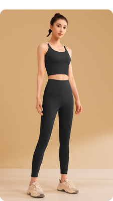 NEW SOLID COLOR SPLICING YOGA เสื้อผ้า เร็วแห้ง กันกระแทก รวบรวม ไม่มีร่องรอย ความงาม หลังกีฬา ฟิตเนส เสื้อผ้า