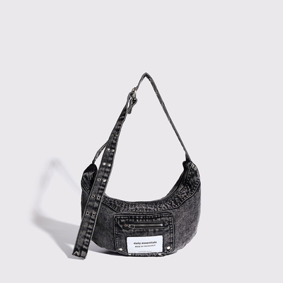 2024 ผ่านชายแดน NEW underarm bag NICHE DESIGN RETRO WASH DENIM BAG ซีเนียร์กระเป๋าสะพาย