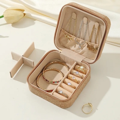 กล่องเครื่องประดับ PREMIUM ORIGINAL CORK กล่องพกพา EARINGS วงแหวนคอ