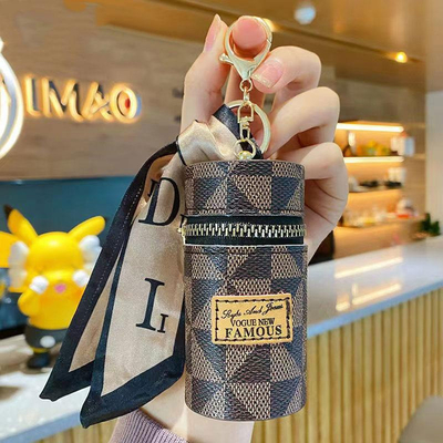 2024 NEW GEOMETRIC CONTRAST COLOR กระเป๋ากระเป๋าสตางค์กระเป๋ากระเป๋ากระเป๋าหูกระเป๋าปาก ซองแดง กระเป๋ากุญแจเล็ก