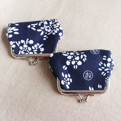 สไตล์เอธนิก BATIK เหรียญกระเป๋า MINI BUCKLE กระเป๋าเล็ก
